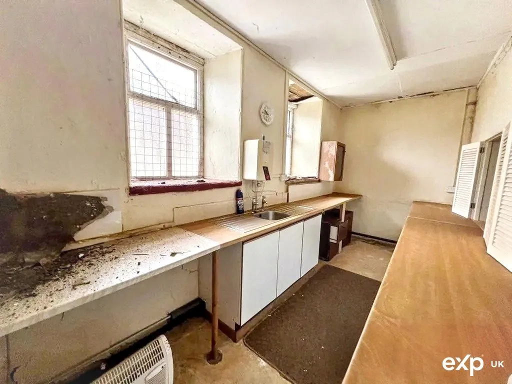 Church Street, Ton Pentre, CF41, photo 9