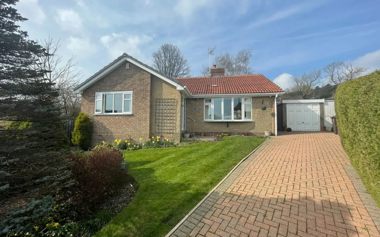 Copperas Close, Millhouse Green, photo 17