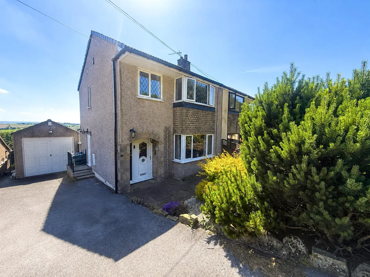 3 bed house for sale — Braithwaite Edge Road, Keighley, BD22 6RA