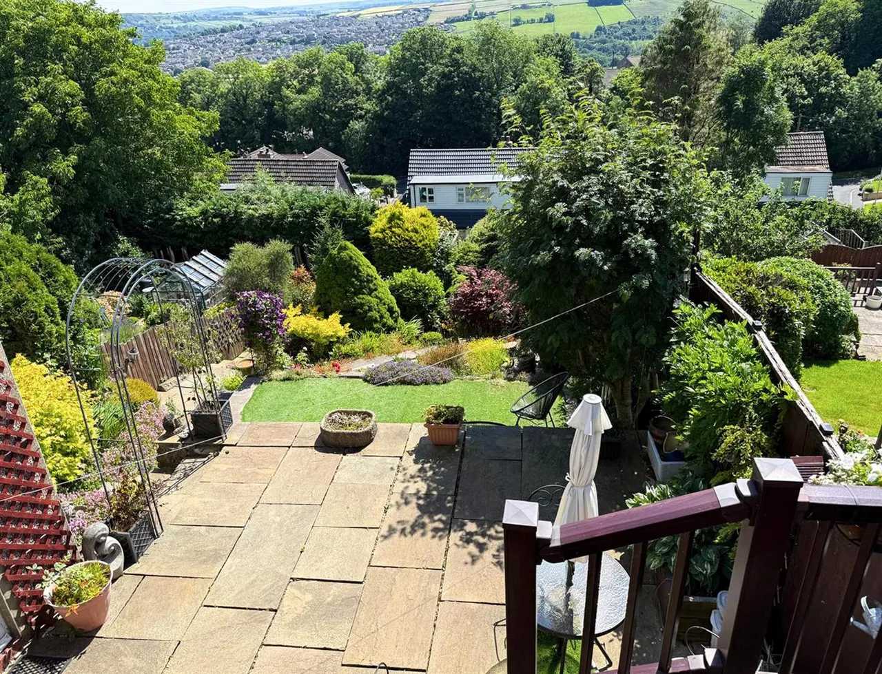 Braithwaite Edge Road, Keighley, BD22 6RA, photo 12