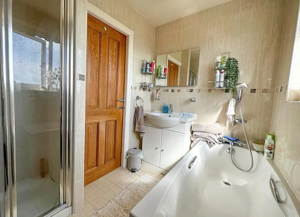 Braithwaite Edge Road, Keighley, BD22 6RA, photo 11