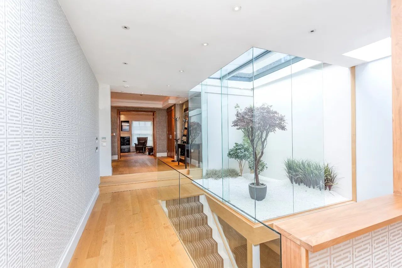 Horseferry Road, Westminster, SW1P, photo 10