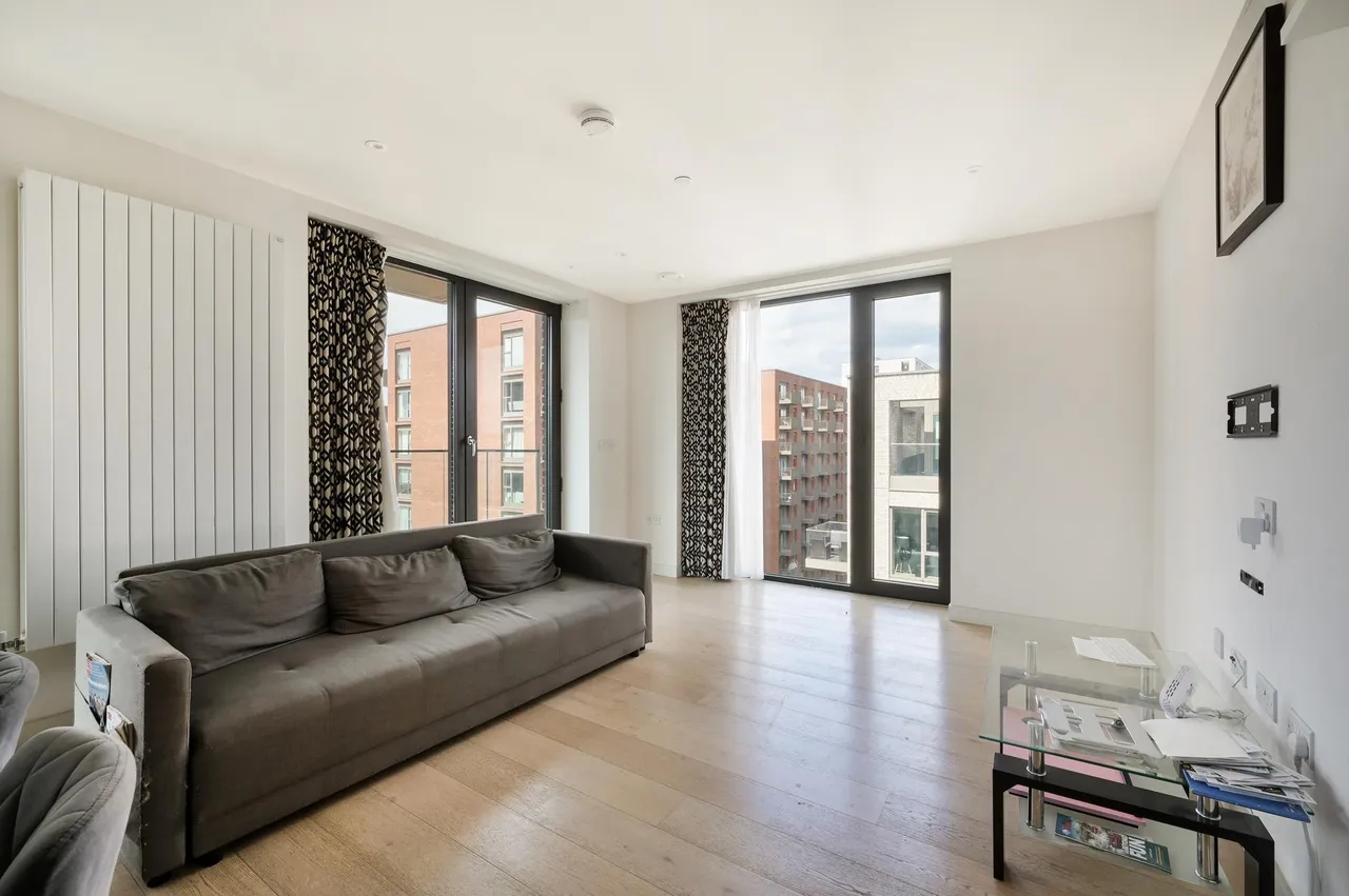 John Cabot House, Royal Wharf, E16, photo 11