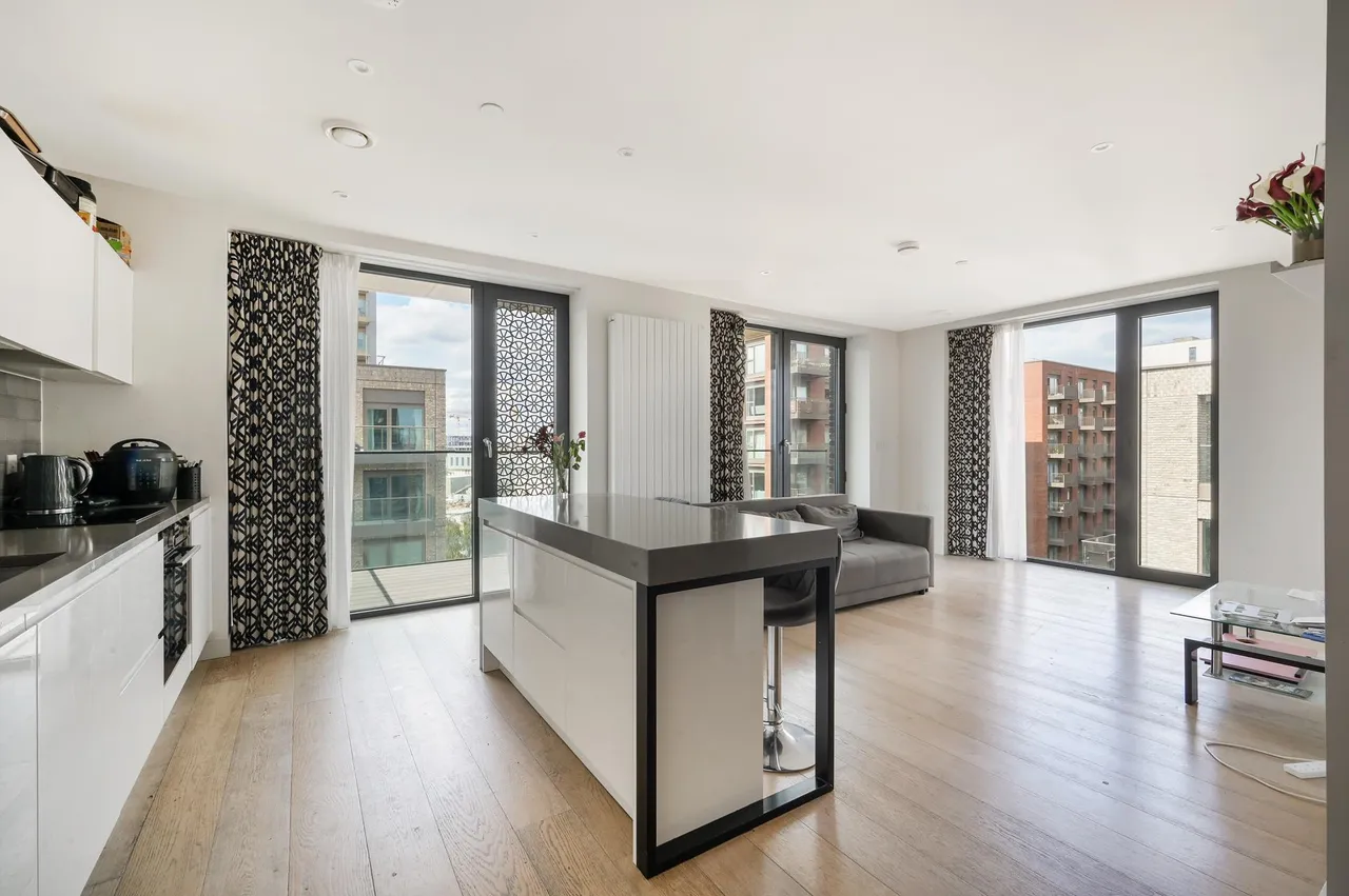 John Cabot House, Royal Wharf, E16, photo 5