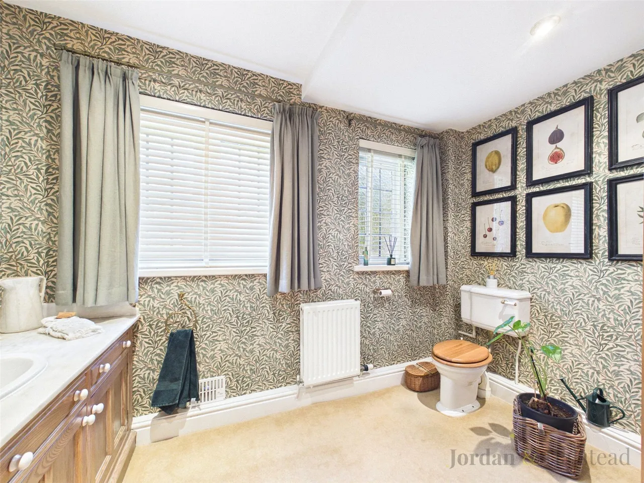 Adlington Road, Wilmslow, Cheshire, SK9 2BN, photo 19