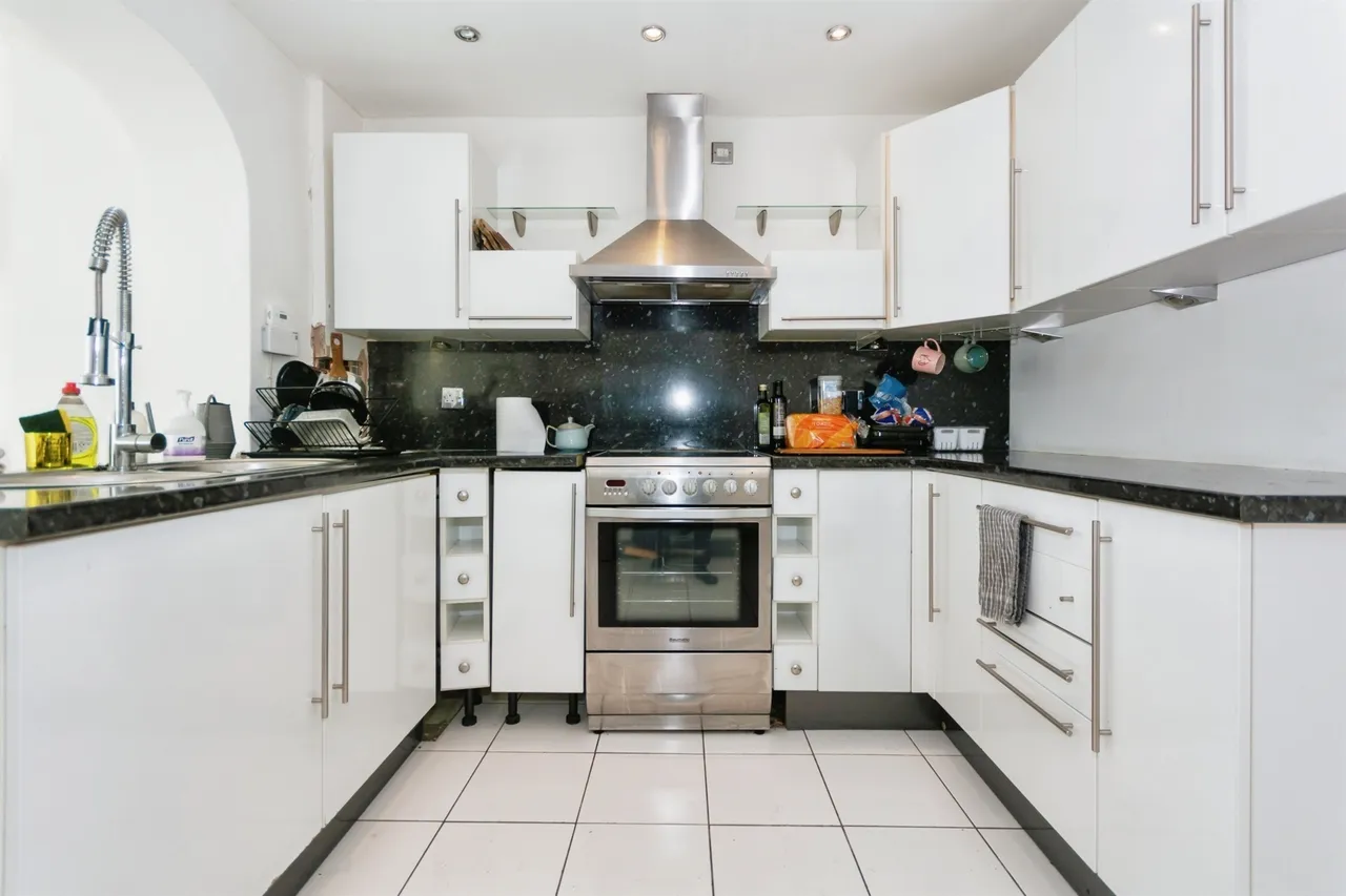 Raddlebarn Farm Drive, Birmingham, B29, photo 6