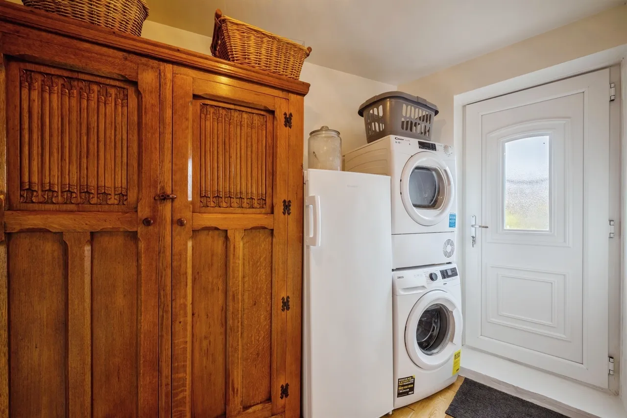 South Side Villas, Ottringham, HU12, photo 7
