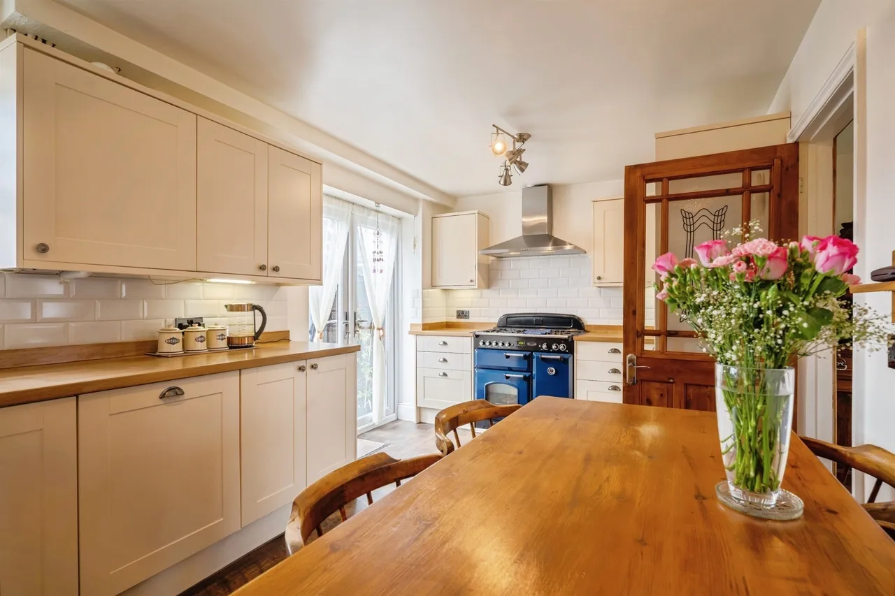 South Side Villas, Ottringham, HU12, photo 4