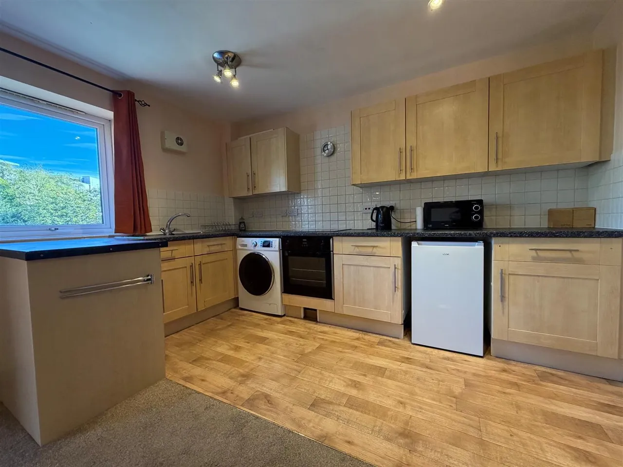 Milton Place, Salford, M6, photo 3