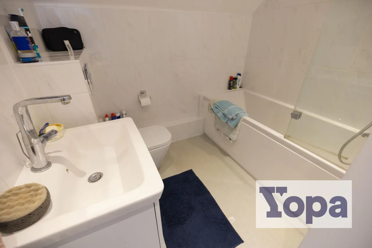 Gosport Lane, Lyndhurst, SO43, photo 14