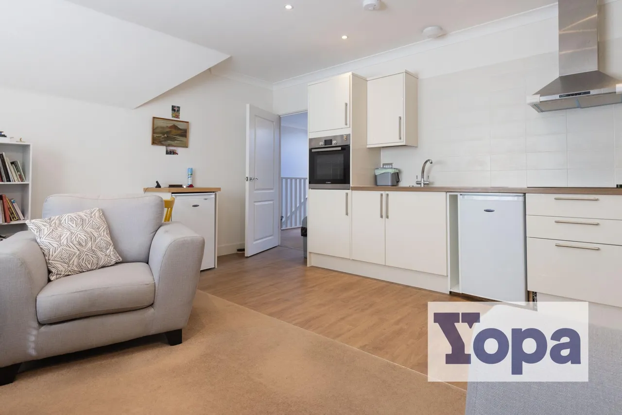 Gosport Lane, Lyndhurst, SO43, photo 6