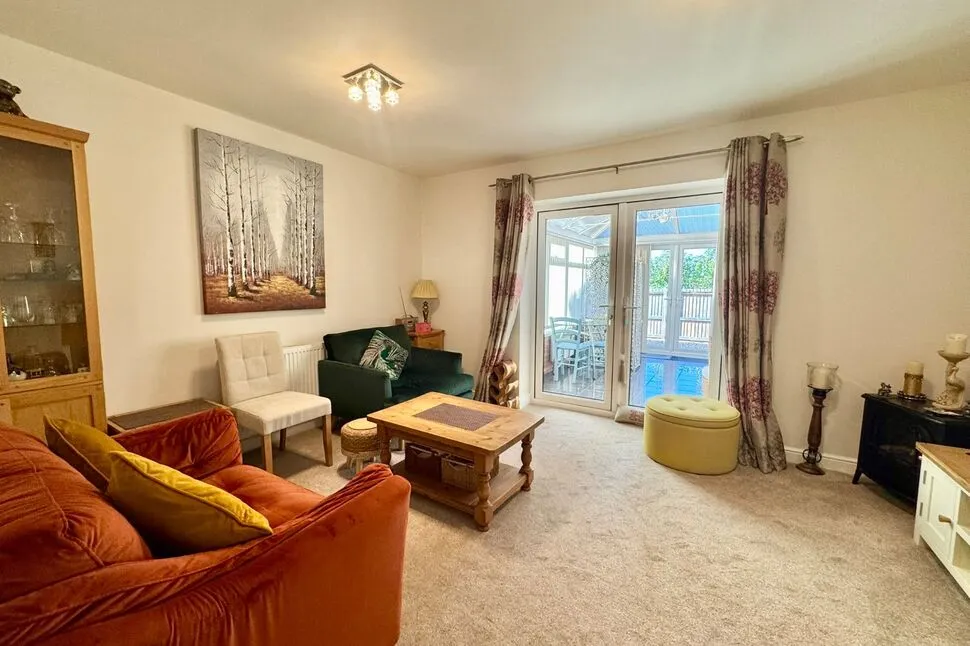 Imperial Court, Nantwich, Cheshire, CW5, photo 4