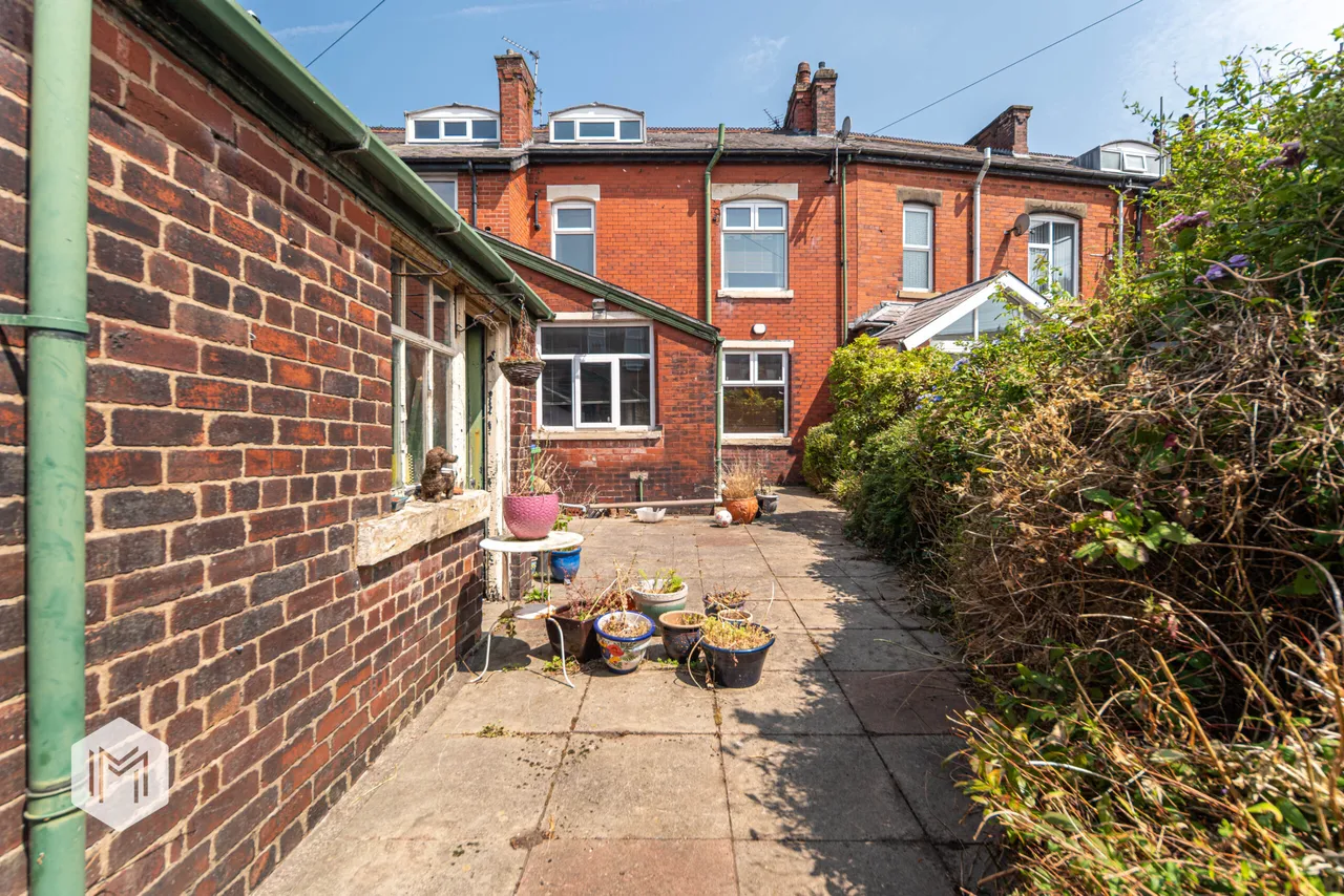 Egerton Crescent, Heywood, OL10 1HH, photo 24