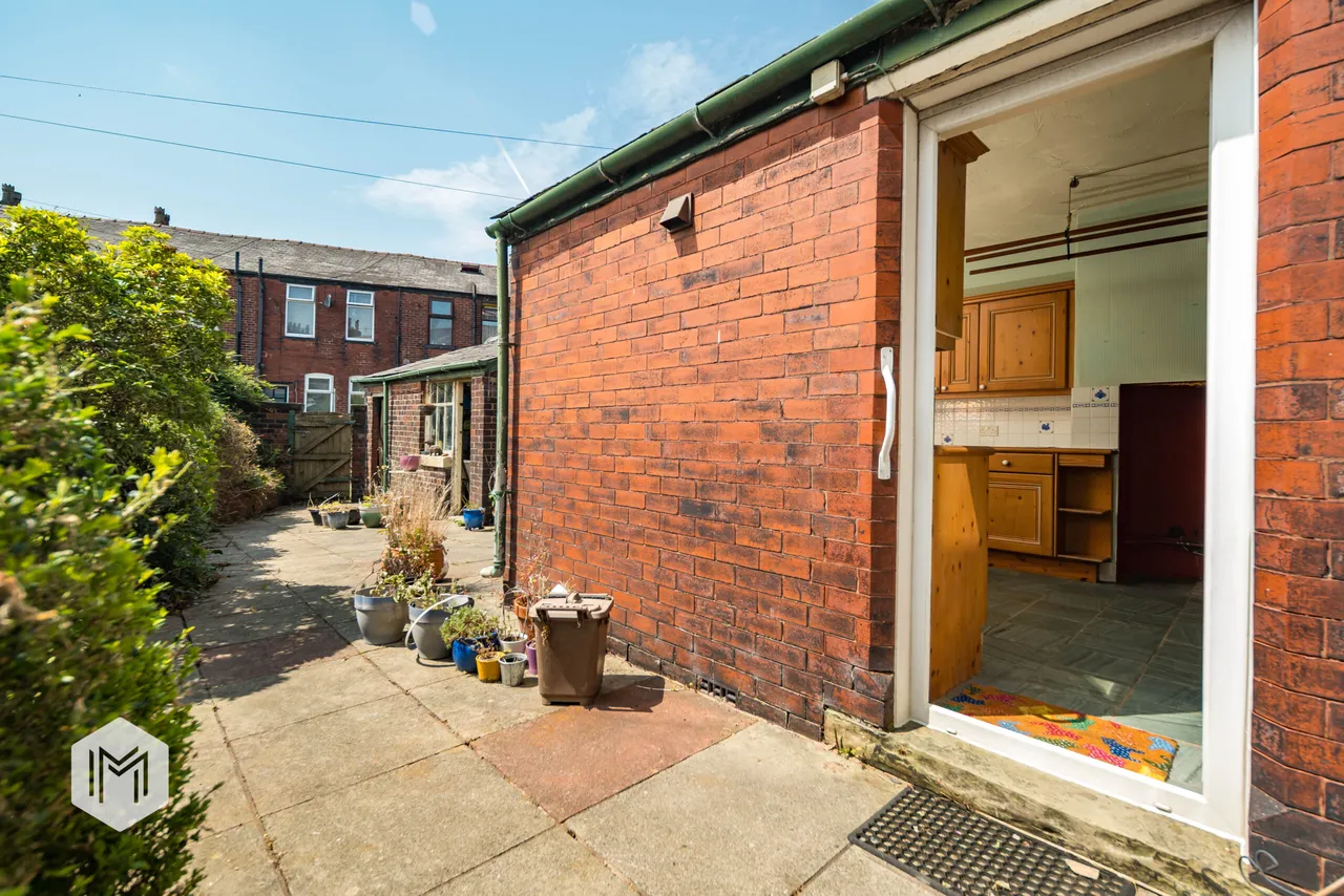 Egerton Crescent, Heywood, OL10 1HH, photo 23