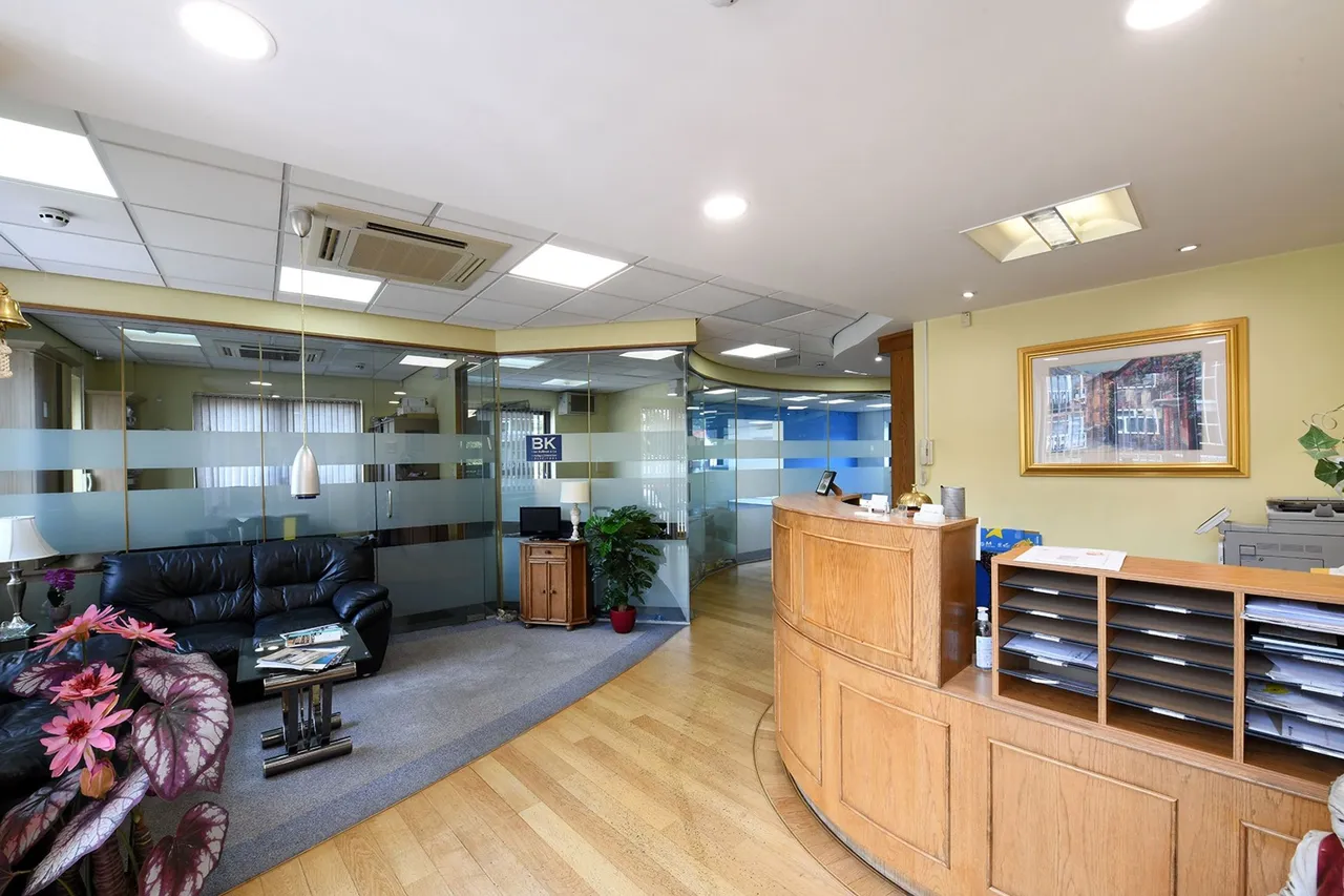 Bury New Road, Prestwich, M25, photo 6