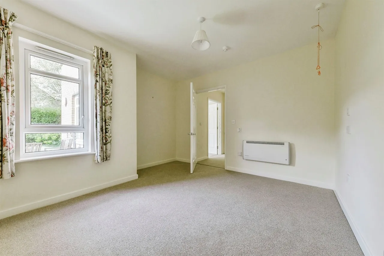 Elmside Walk, Hitchin, SG5, photo 5
