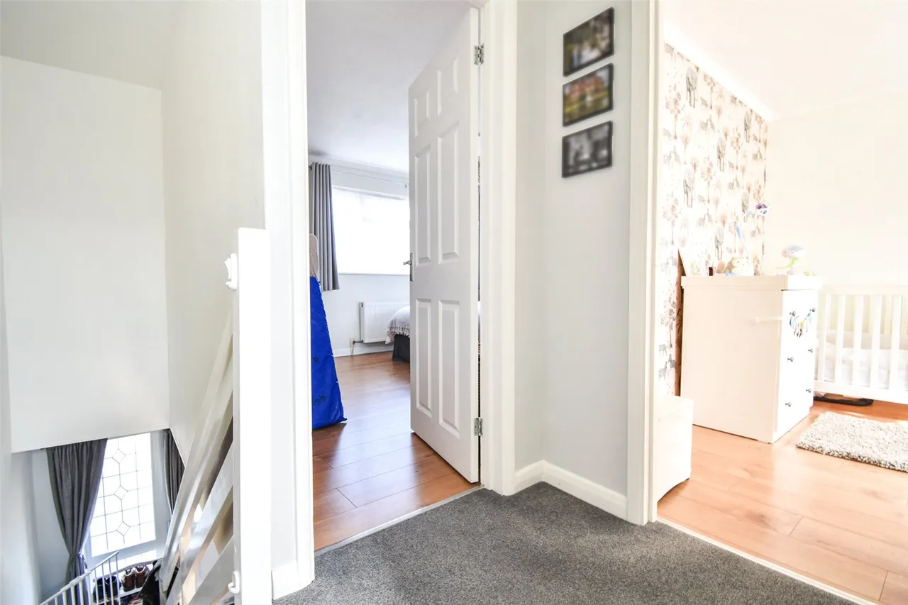 Woodcott Terrace, Aldershot, Hampshire, GU12 4EG, photo 13