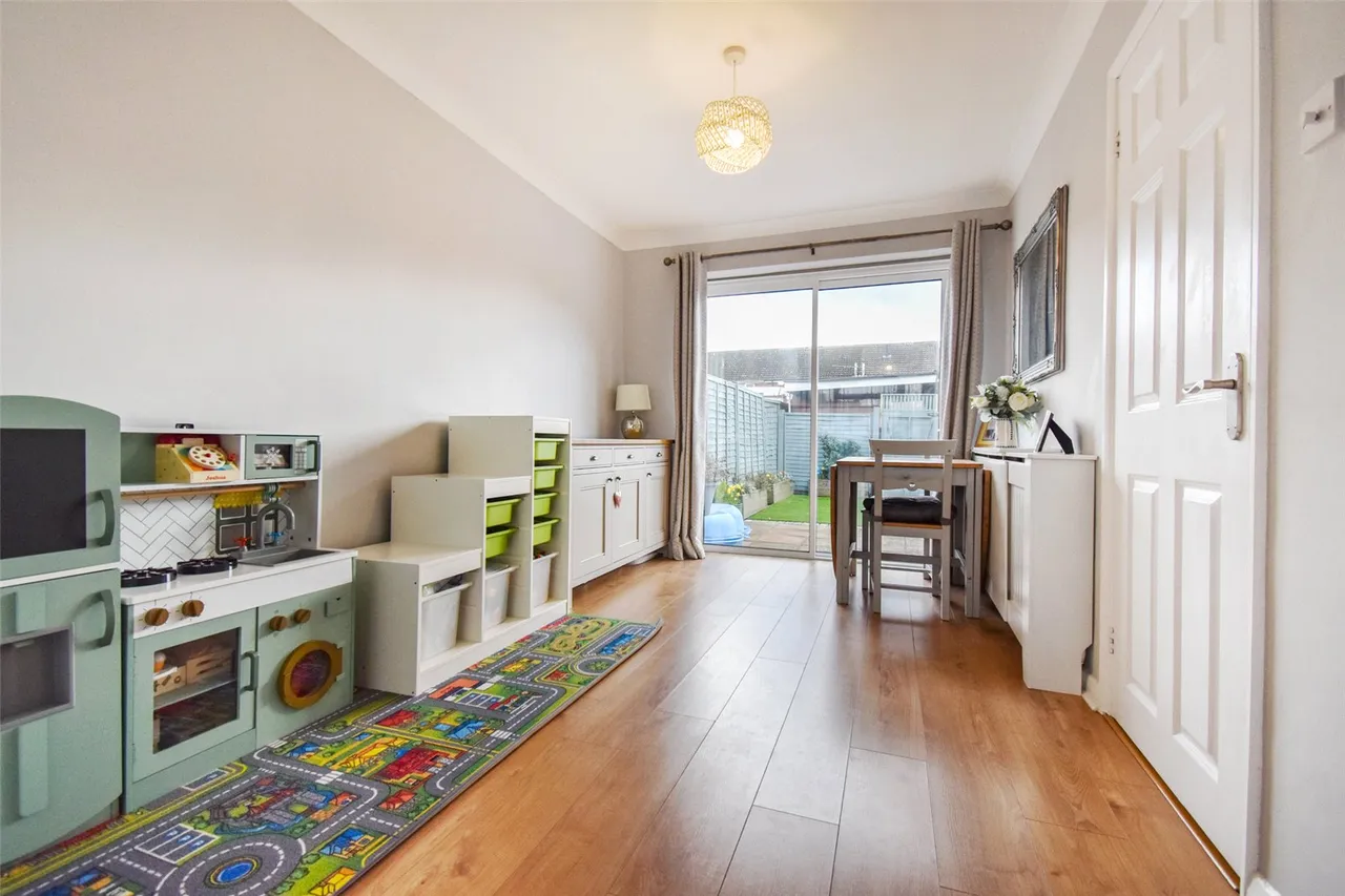 Woodcott Terrace, Aldershot, Hampshire, GU12 4EG, photo 7