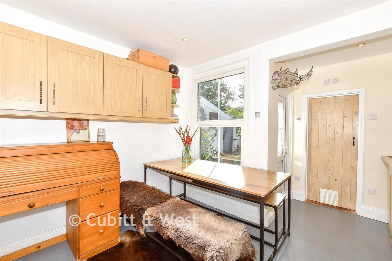 East Street, Emsworth, PO10, photo 6