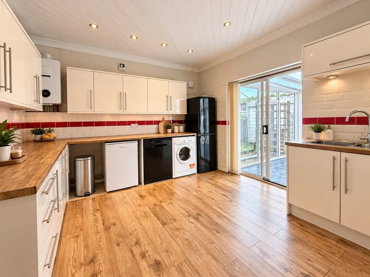 Fareham Road, Gosport, PO13, photo 3
