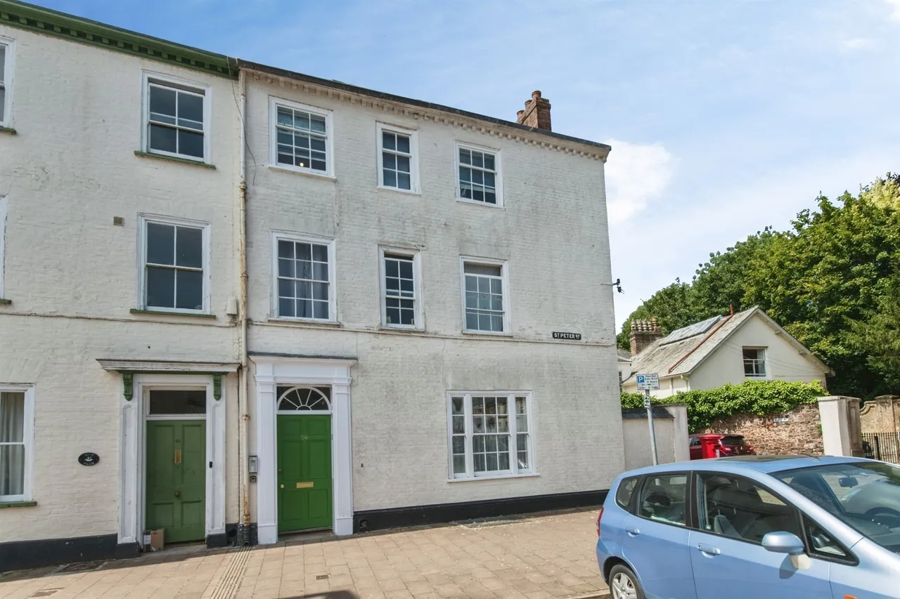 St. Peter Street, Tiverton, EX16, photo 10