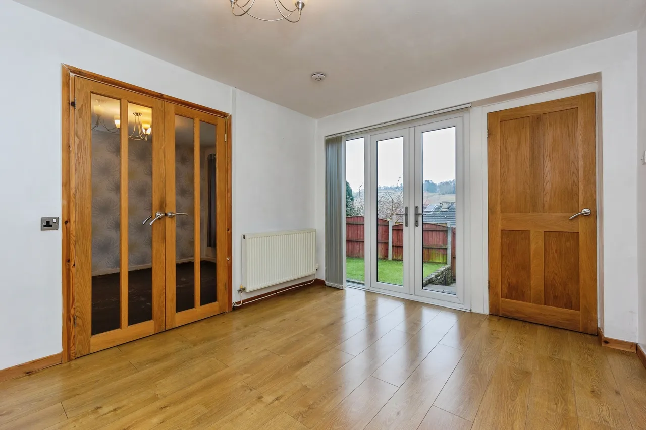 Quarry Close, Glossop, photo 4
