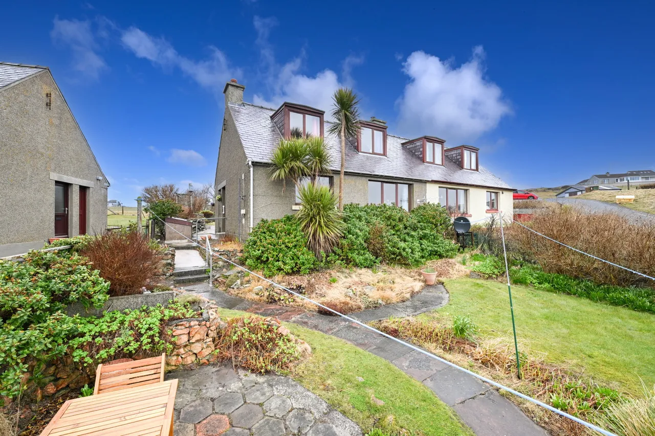 4 Sunnybank, Bridge End, Shetland, ZE2 9LD, photo 2