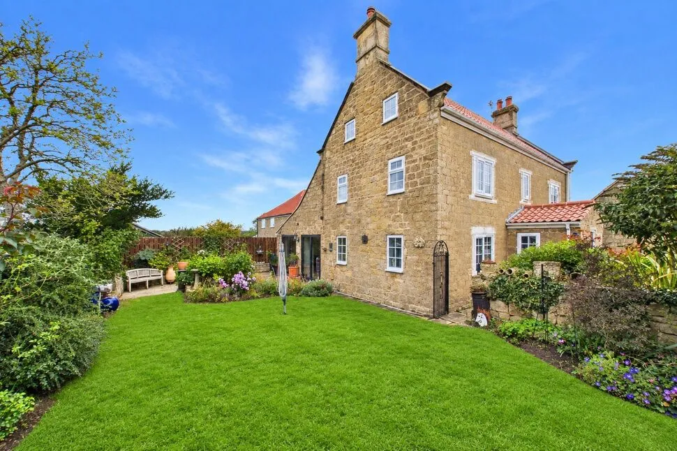 Dinnington Road, Woodsetts, S81, photo 18