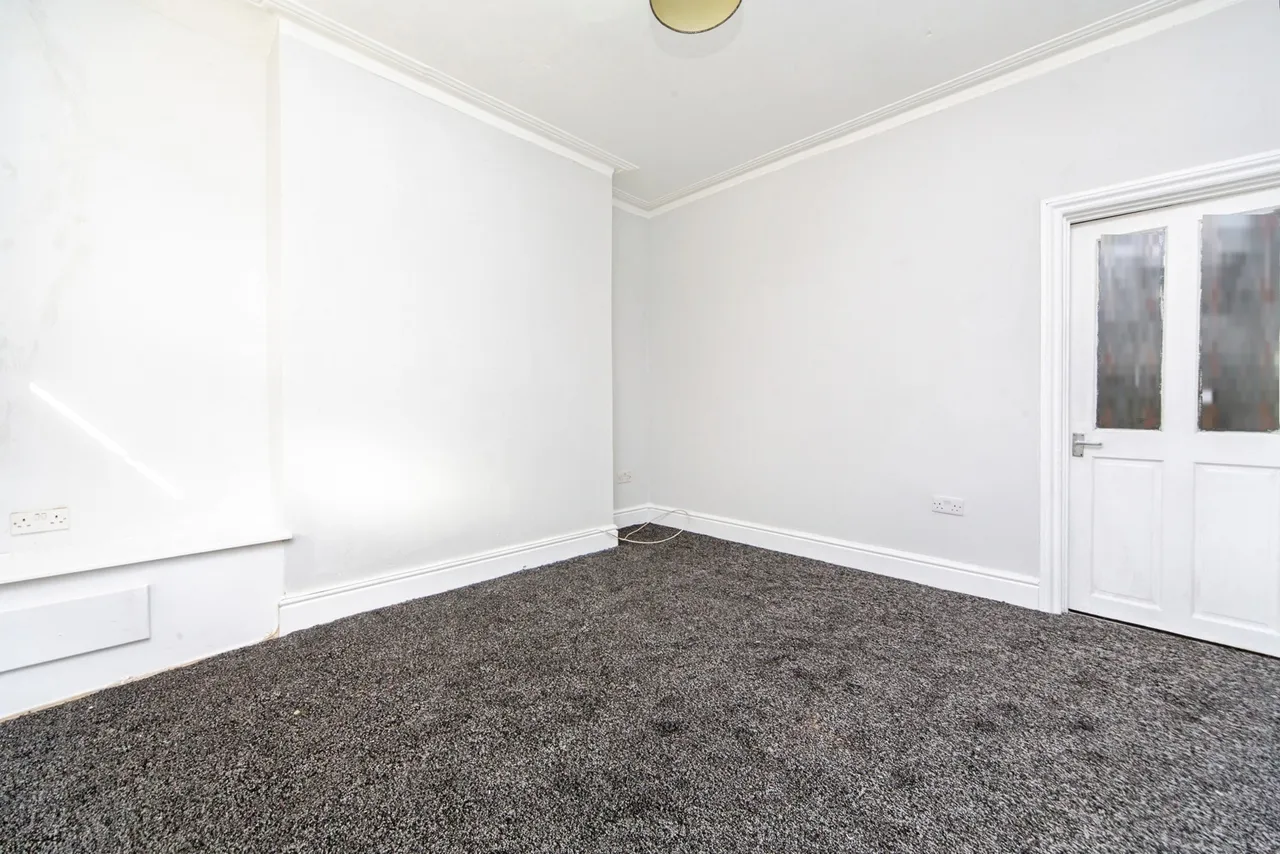 Chirkdale Street, Liverpool, L4, photo 3