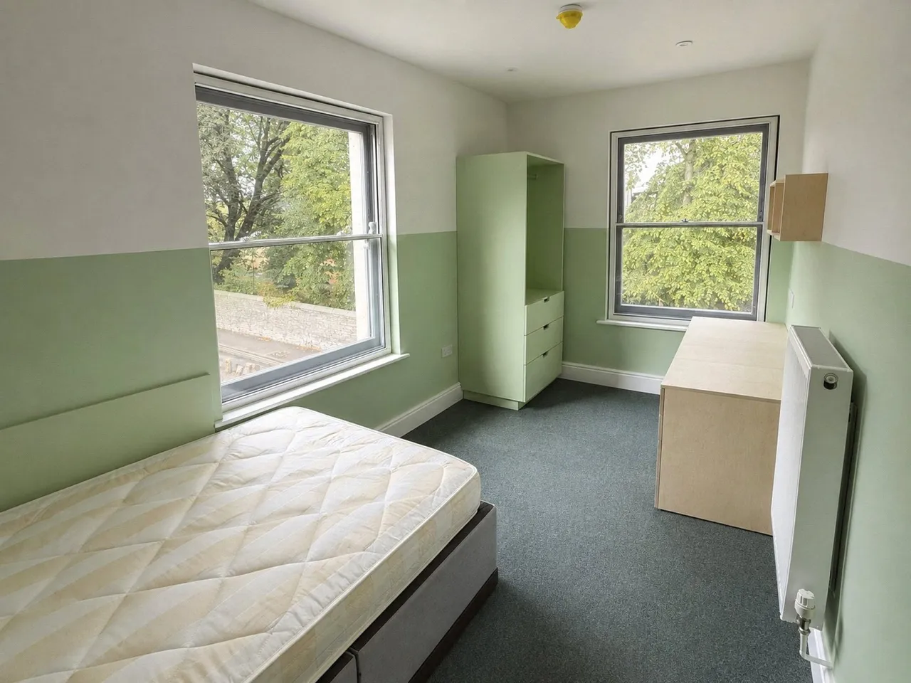 Blackberry Hill, Fishponds, BS16, photo 2