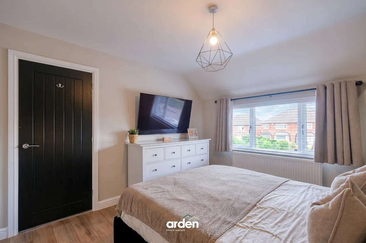 Foxland Avenue, Rednal, B45, photo 9