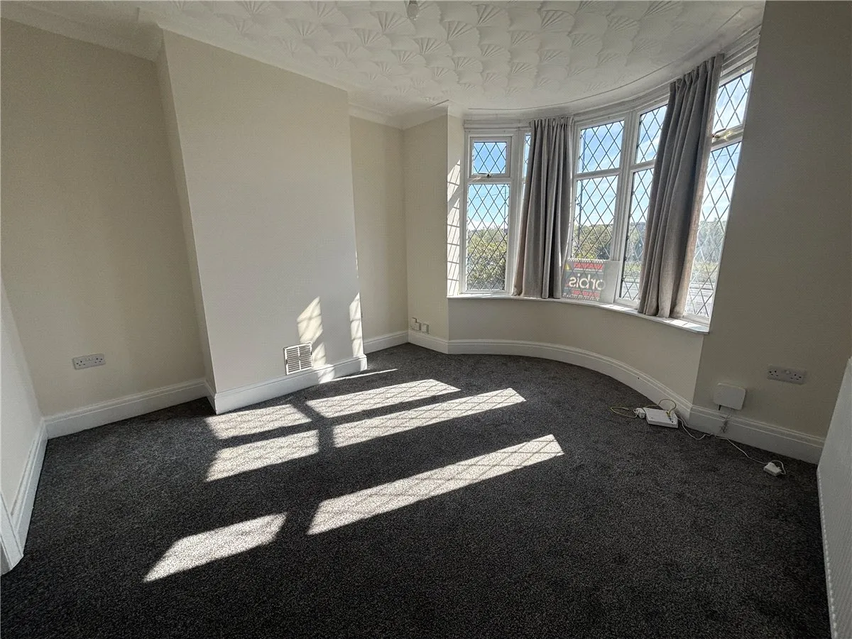 Doncaster Road, Mexborough, S64, photo 8