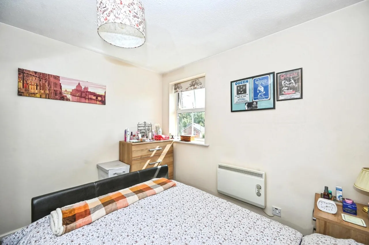 Finsbury Close, Great Sankey, Warrington, Cheshire, WA5, photo 10