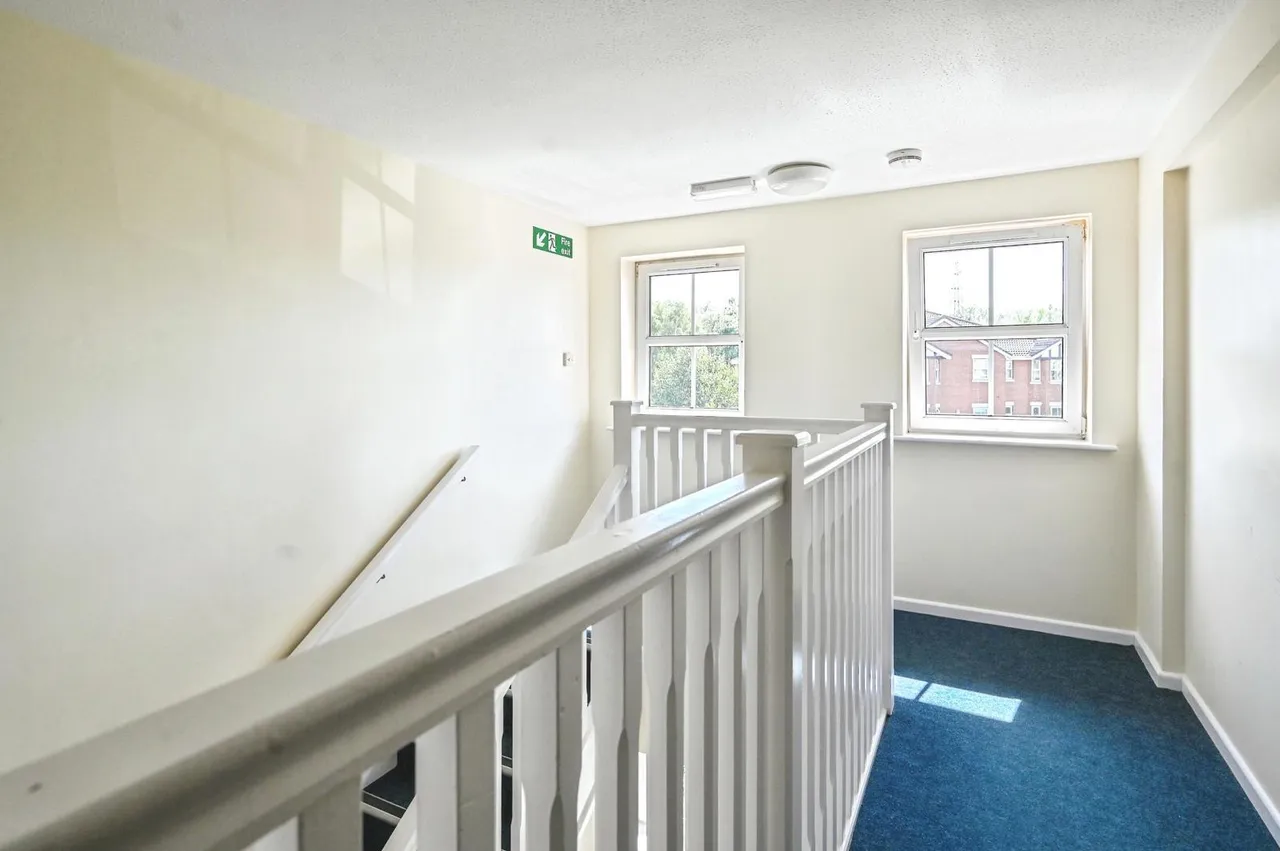 Finsbury Close, Great Sankey, Warrington, Cheshire, WA5, photo 12