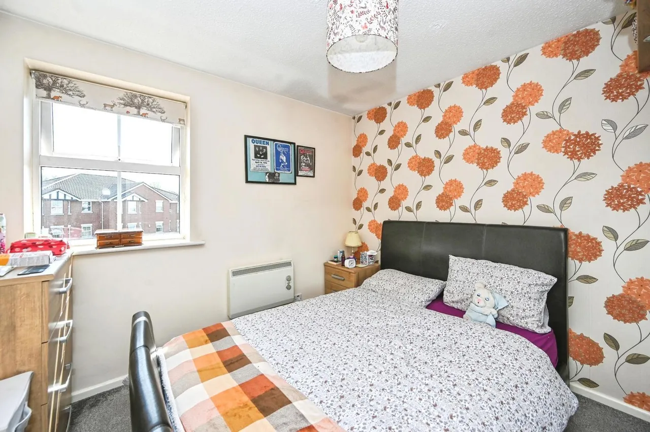 Finsbury Close, Great Sankey, Warrington, Cheshire, WA5, photo 8