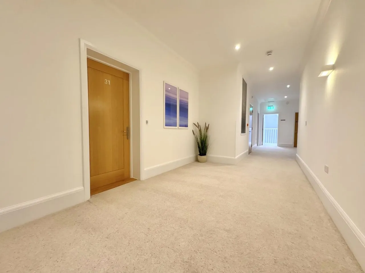 Sandbanks Road, BH14, photo 15