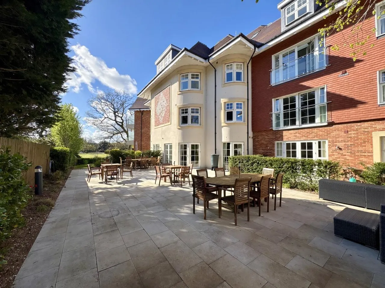 Sandbanks Road, BH14, photo 16