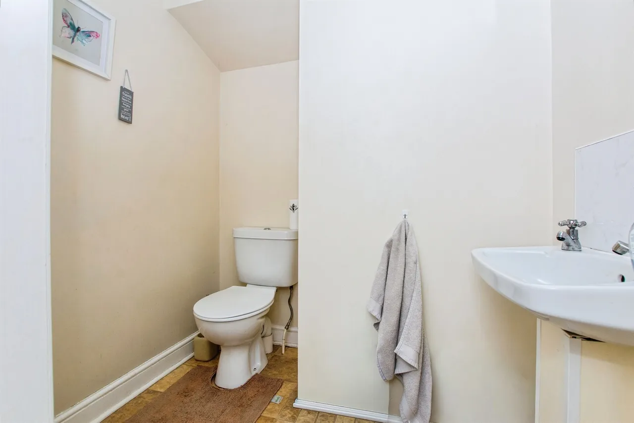 Beechings Close, Wisbech St. Mary, PE13, photo 9