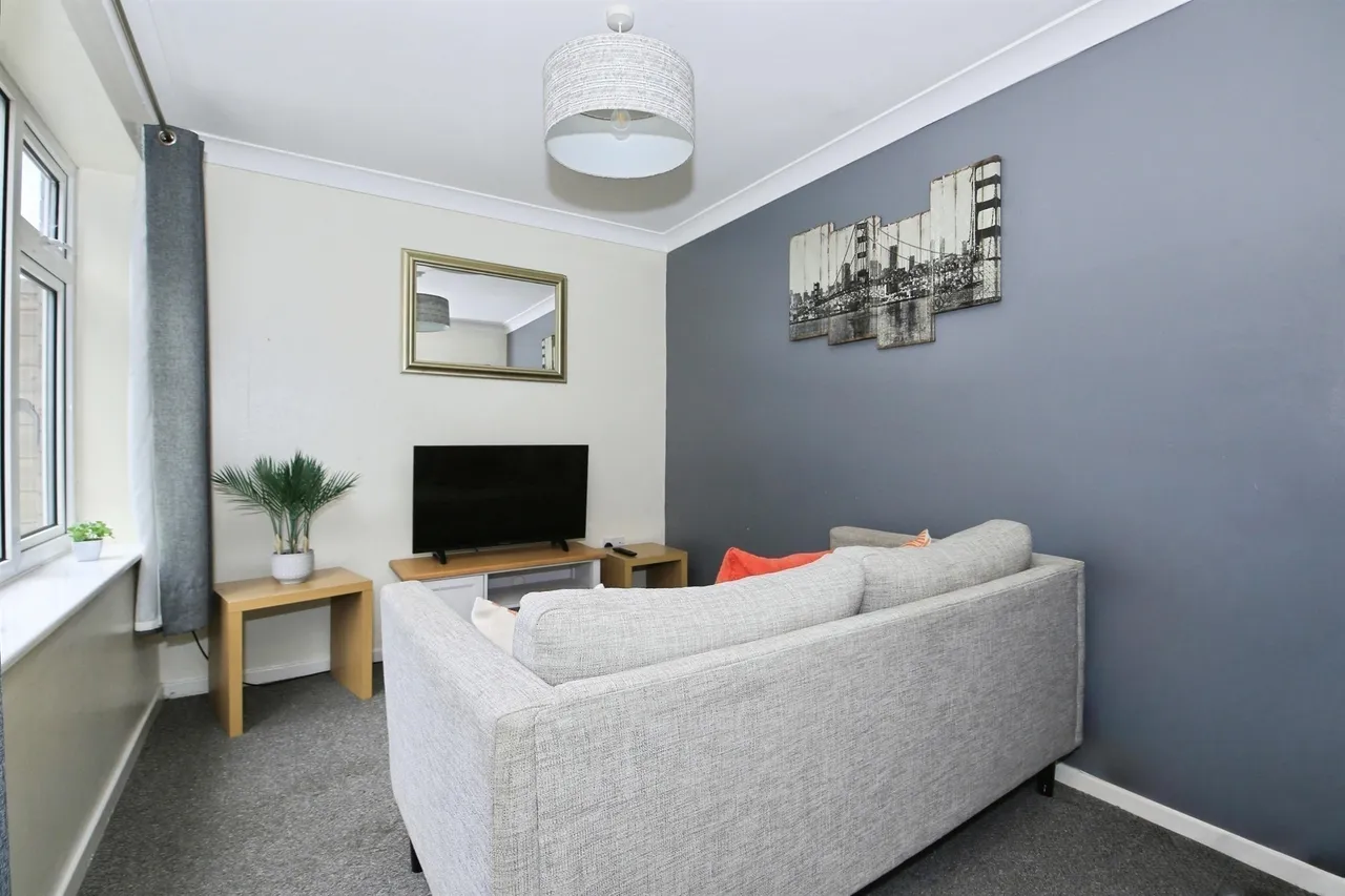 Benland, Bretton, PE3, photo 3