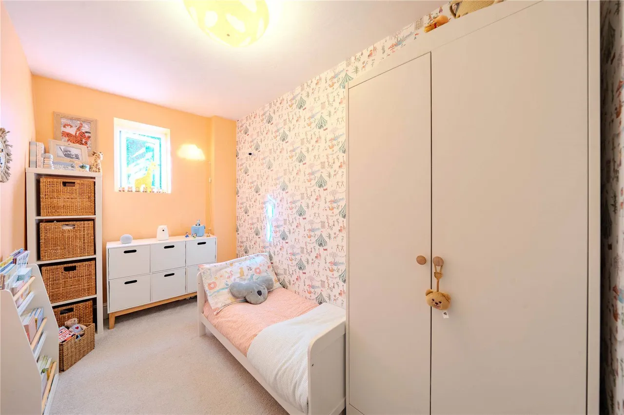 Town Lane, Bradford, BD10, photo 19