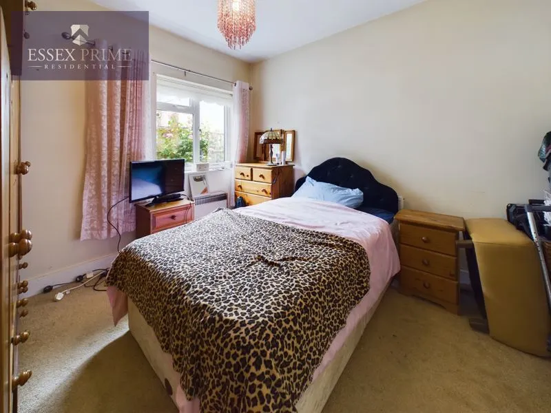 Ramsay Drive, Basildon SS16 4RR, photo 9