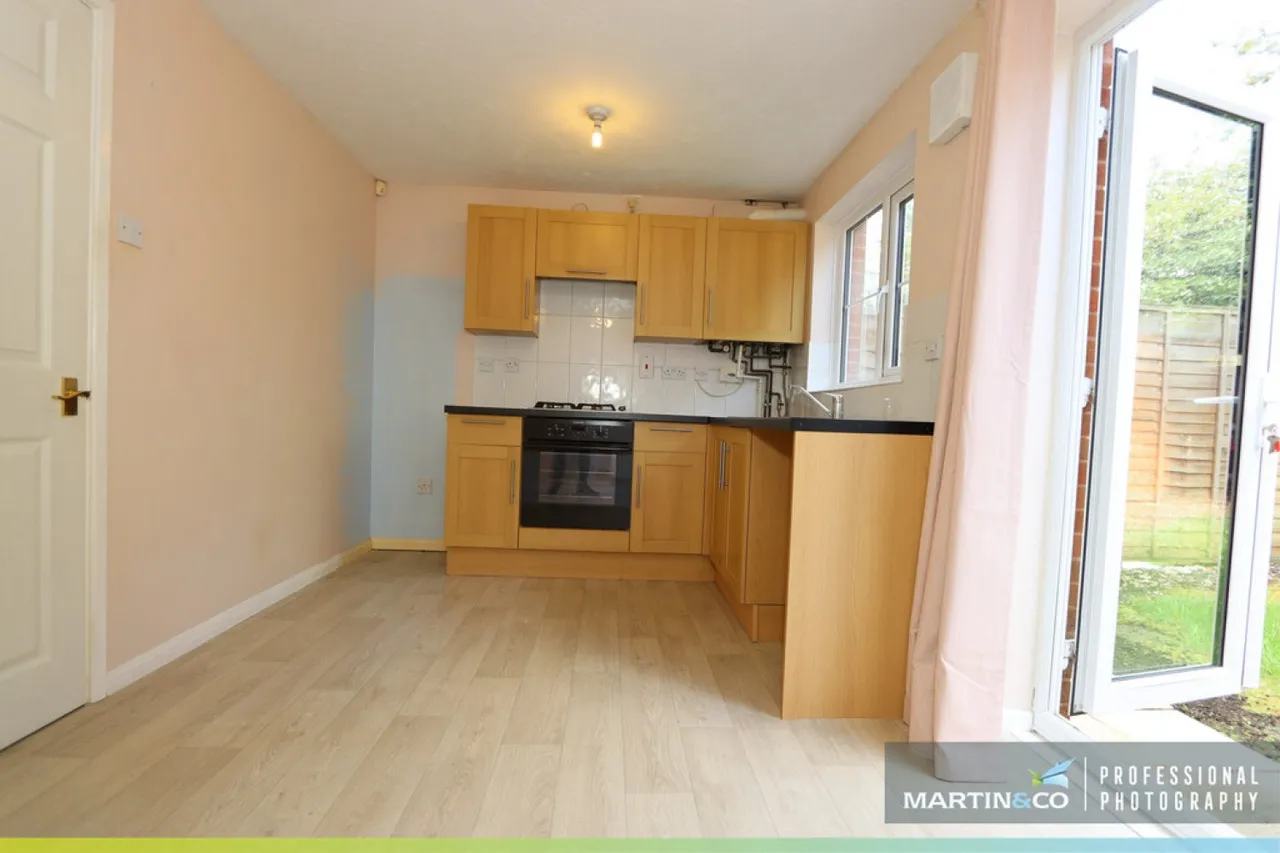Kember Close, St Mellons, photo 11