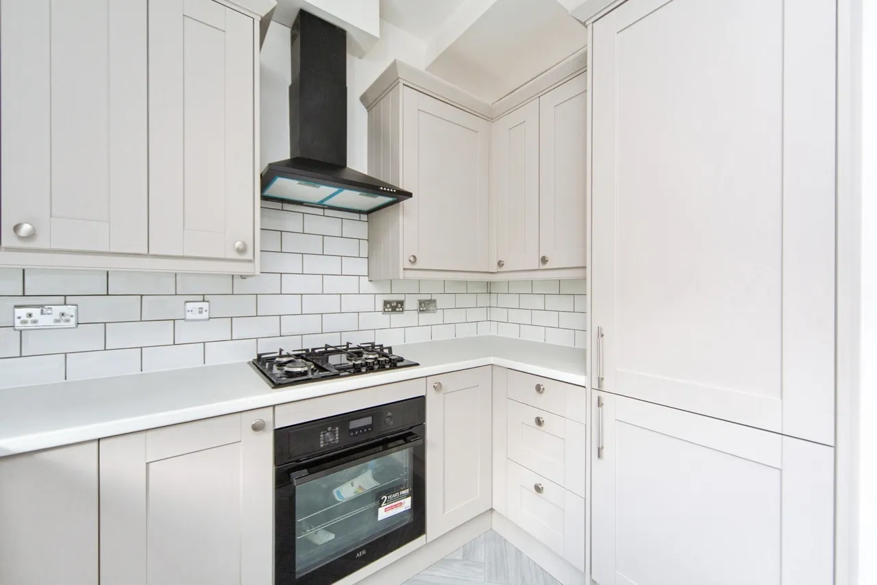 Chatsworth Avenue, Orrell Park, L9, photo 13