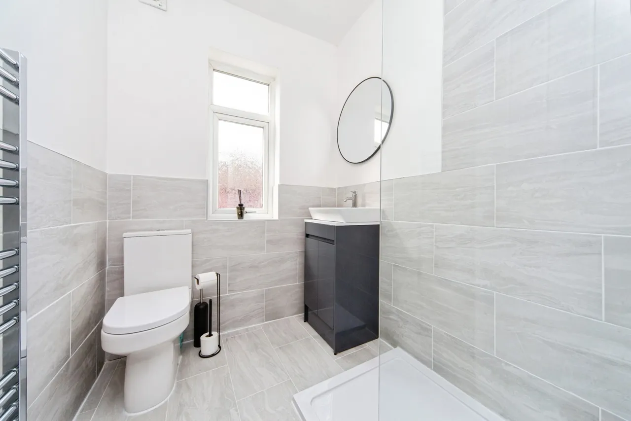 Chatsworth Avenue, Orrell Park, L9, photo 23
