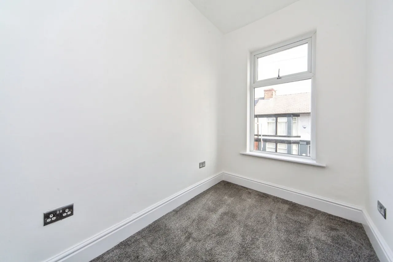 Chatsworth Avenue, Orrell Park, L9, photo 22