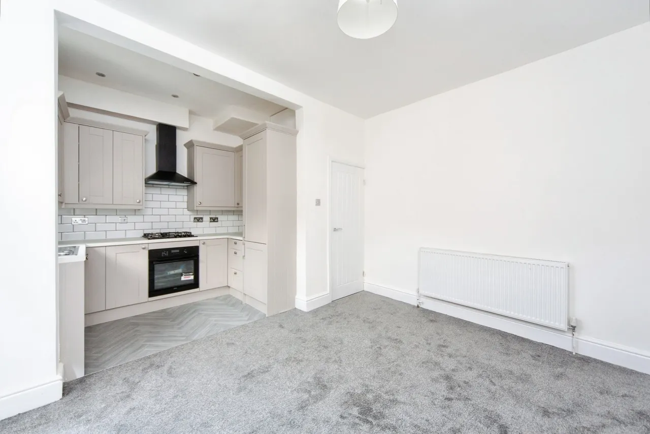 Chatsworth Avenue, Orrell Park, L9, photo 10