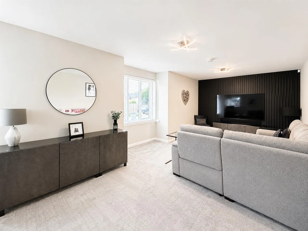 St. Helens Drive, Carluke, Carluke, ML8 4FP, photo 6