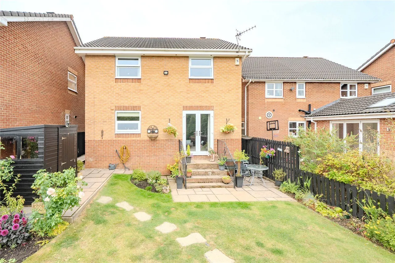 Moorland View, Rodley, LS13, photo 19