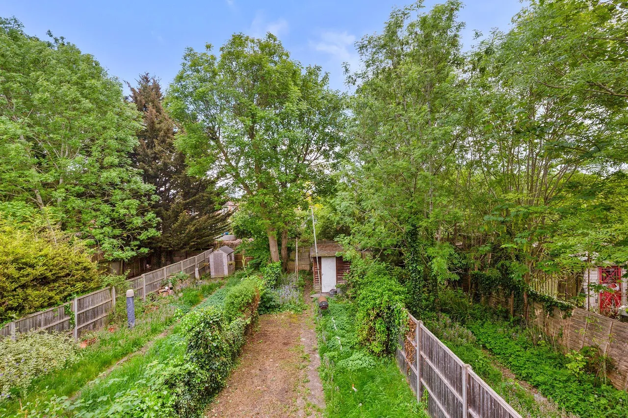 Rosslyn Crescent, Harrow, HA1, photo 13
