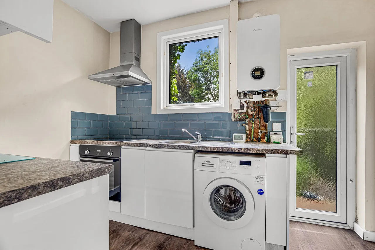 Rosslyn Crescent, Harrow, HA1, photo 10